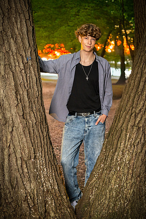 Fenton High School Senior pictures with Carter