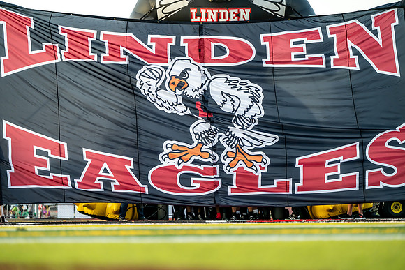 2025 Varsity Football Linden Flushing