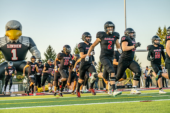2025 Varsity Football Linden Flushing