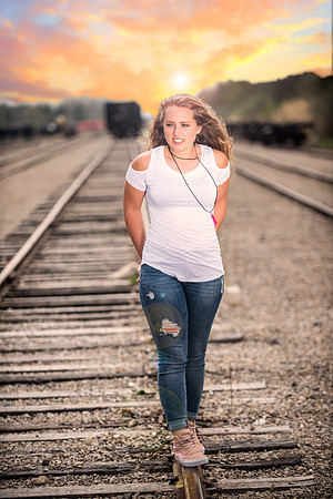 Grand Blanc Senior Pictures DigiSharp Photography
