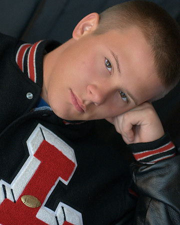 Fenton and Linden MI Senior and Wedding Photographer Sample Image. http://www.DigiSharpPhotography.com