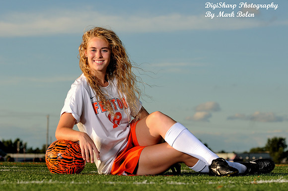 Fenton and Linden MI Senior and Wedding Photographer Sample Image. http://www.DigiSharpPhotography.com