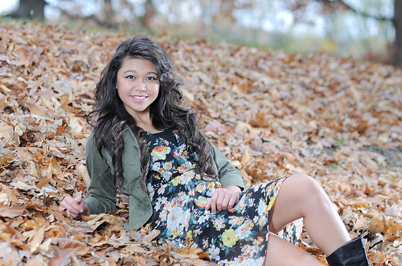 Fenton and Linden MI Senior and Wedding Photographer Sample Image. http://www.DigiSharpPhotography.com