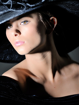 Fenton and Linden MI Senior and Wedding Photographer Sample Image. http://www.DigiSharpPhotography.com